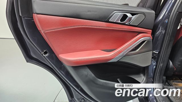 BMW X6 2021 — photo 15