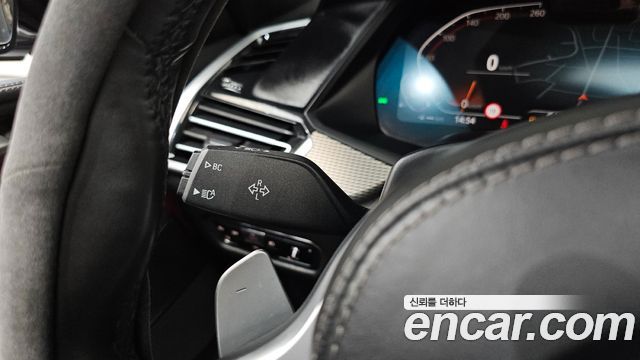 BMW X6 2021 — photo 30