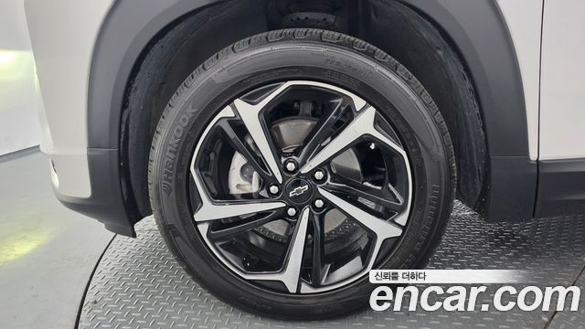 Chevrolet Korea Trailblazer 2023 — photo 5
