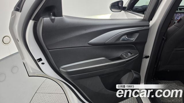 Chevrolet Korea Trailblazer 2023 — photo 15