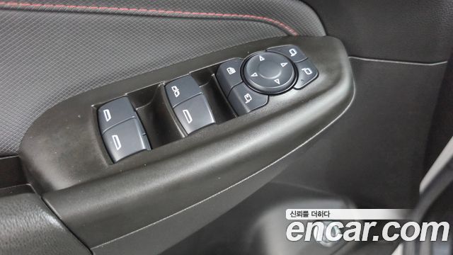 Chevrolet Korea Trailblazer 2023 — photo 35