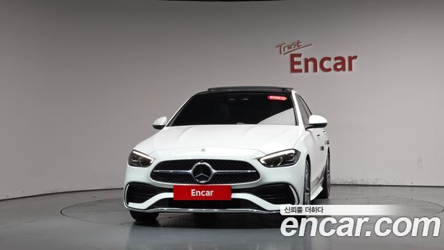 Mercedes-Benz C-Class 2026 — photo 3
