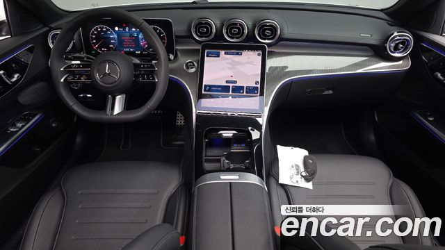 Mercedes-Benz C-Class 2026 — photo 10