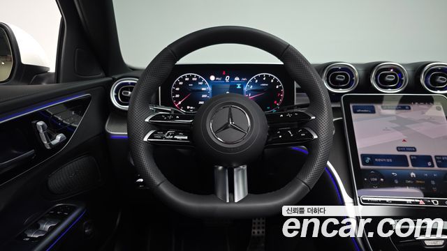 Mercedes-Benz C-Class 2026 — photo 19