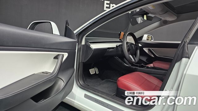 Tesla Model 3 2020 — photo 10