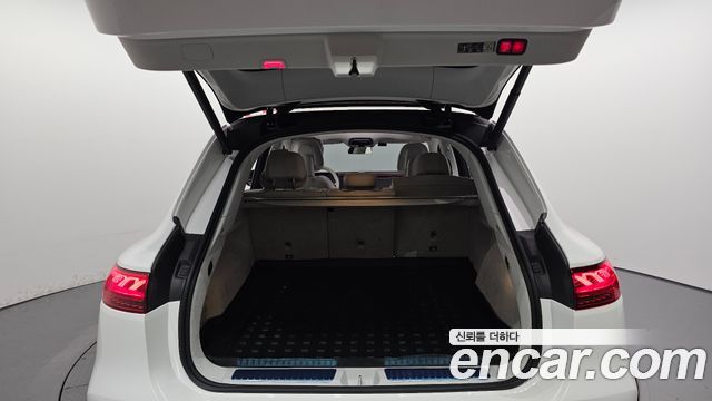 Mercedes-Benz EQS 2023 — photo 20
