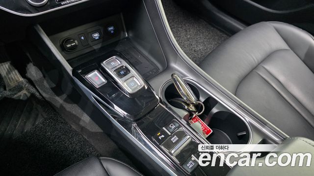 Hyundai Sonata 2020 — photo 12