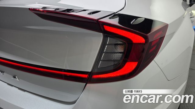 Hyundai Sonata 2020 — photo 9
