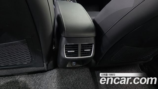 Hyundai Sonata 2020 — photo 32