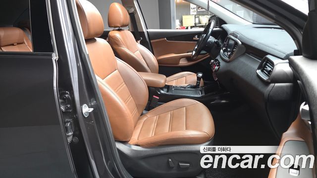 Kia Sorento 2018 — photo 17