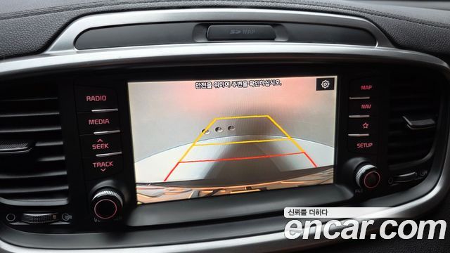 Kia Sorento 2018 — photo 21