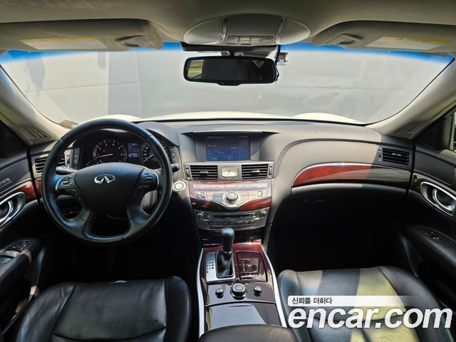 Infiniti Q70 2015 — photo 5