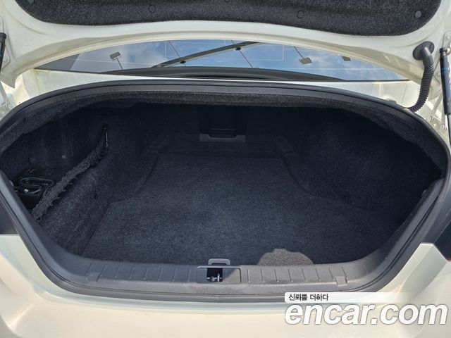 Infiniti Q70 2015 — photo 17