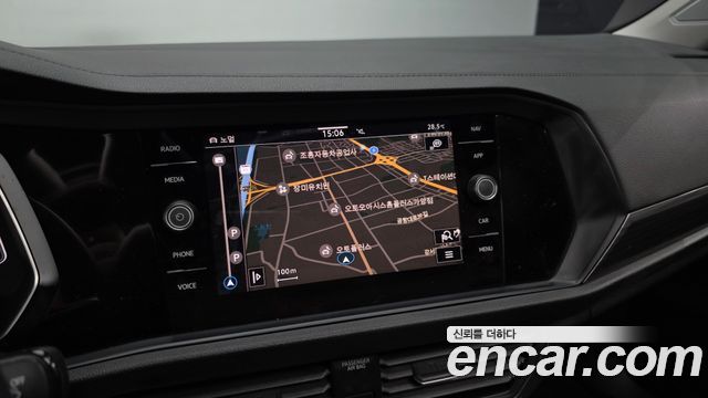 Volkswagen Jetta 2023 — photo 21