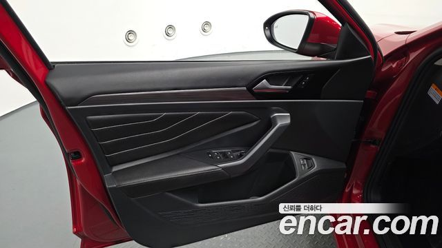 Volkswagen Jetta 2023 — photo 14