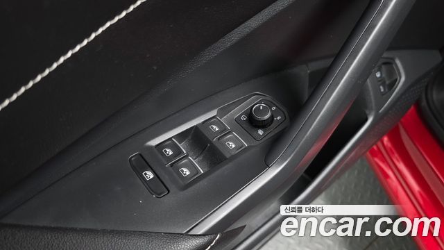Volkswagen Jetta 2023 — photo 28