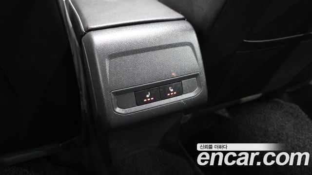 Volkswagen Jetta 2023 — photo 31
