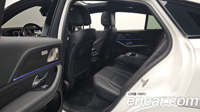 Mercedes-Benz GLE-Class 2026 — photo 18