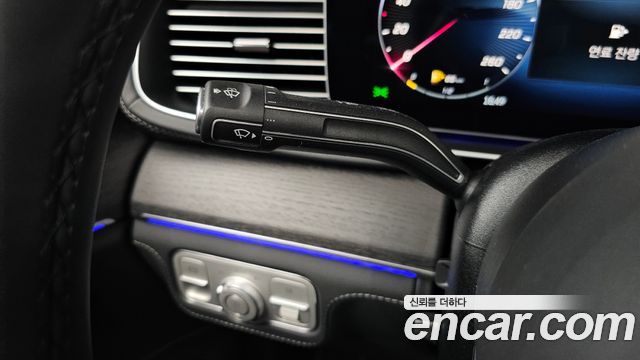 Mercedes-Benz GLE-Class 2026 — photo 21