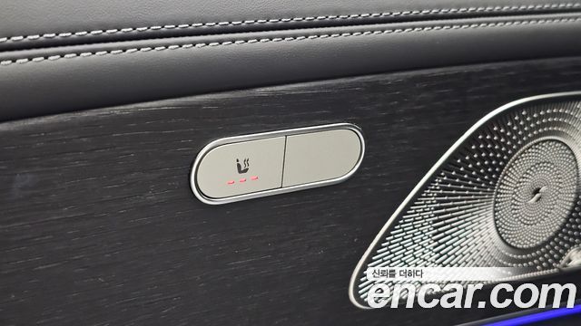 Mercedes-Benz GLE-Class 2026 — photo 32