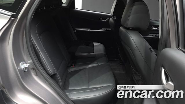Hyundai Kona 2018 — photo 18