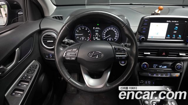 Hyundai Kona 2018 — photo 19
