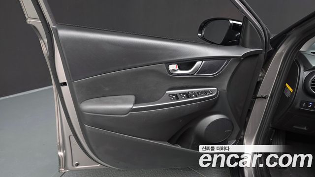 Hyundai Kona 2018 — photo 14