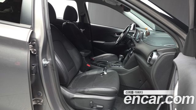 Hyundai Kona 2018 — photo 16