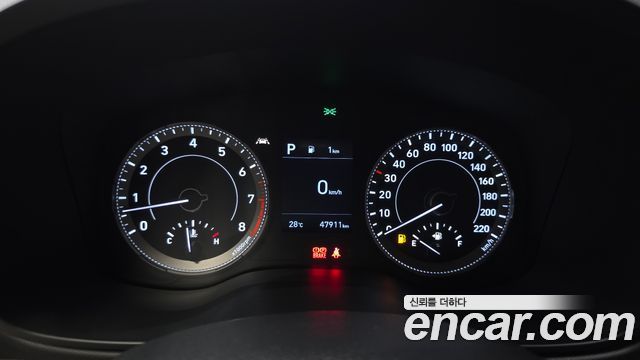 Hyundai Venue 2020 — photo 11