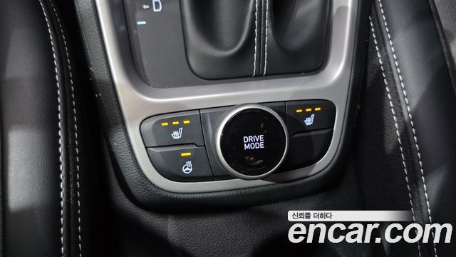 Hyundai Venue 2020 — photo 25