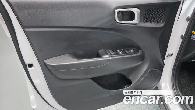 Hyundai Venue 2020 — photo 14