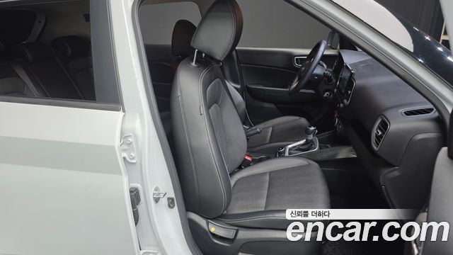 Hyundai Venue 2020 — photo 16