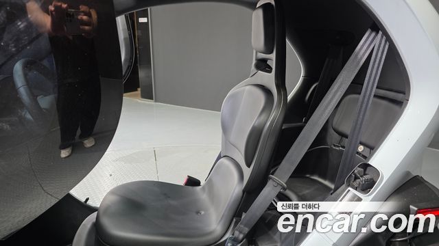 Renault Korea Twizy 2020 — photo 17