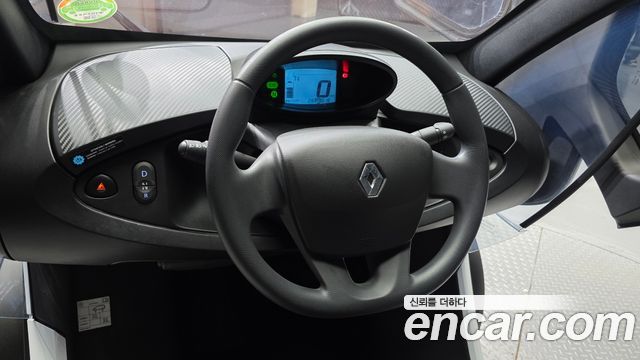 Renault Korea Twizy 2020 — photo 18