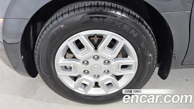 Hyundai Staria 2023 — photo 5