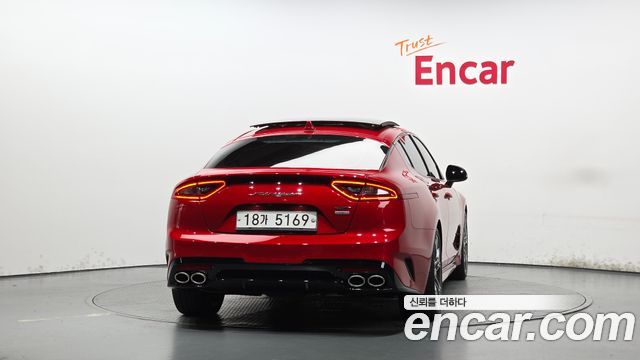 Kia Stinger 2018 — photo 4