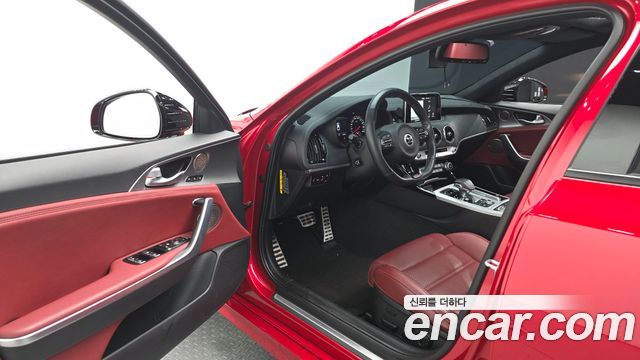 Kia Stinger 2018 — photo 13