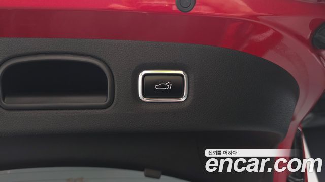 Kia Stinger 2018 — photo 33