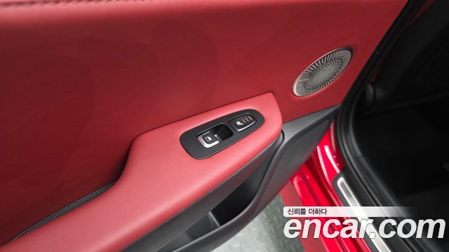 Kia Stinger 2018 — photo 38