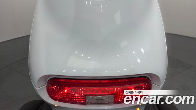 Renault Korea Twizy 2020 — photo 9