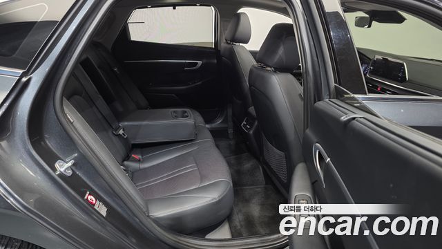 Hyundai Sonata 2020 — photo 12