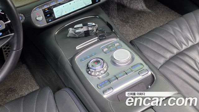 Genesis G90 2022 — photo 12
