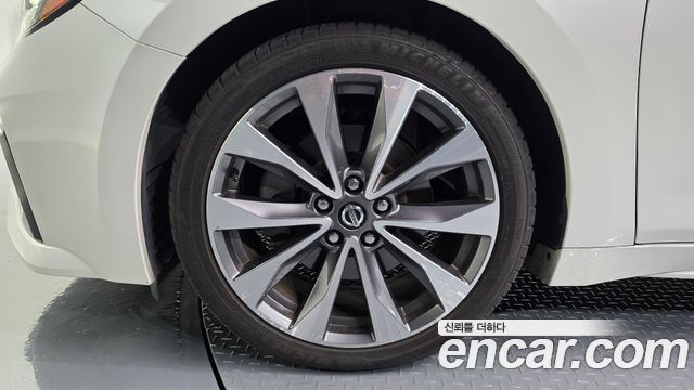 Nissan Maxima 2019 — photo 5