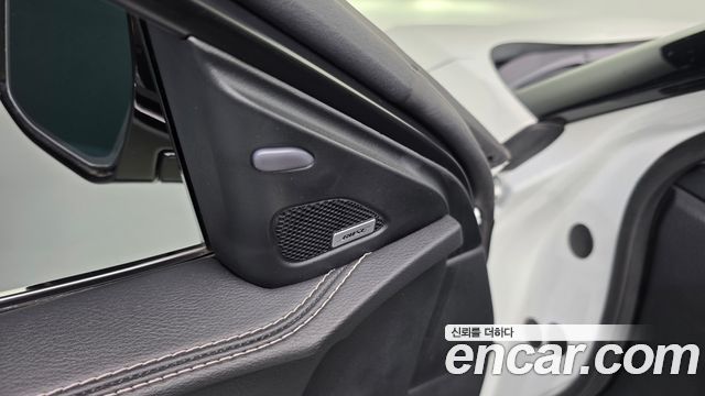 Nissan Maxima 2019 — photo 25