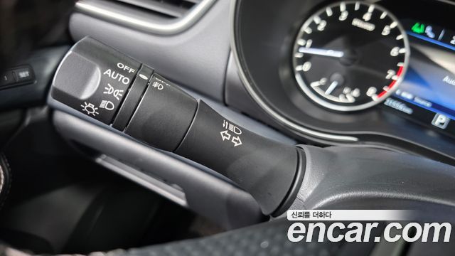 Nissan Maxima 2019 — photo 29