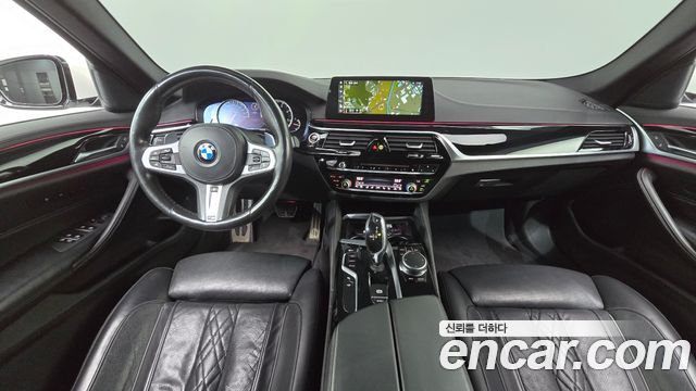 BMW 5-Series 2018 — photo 7