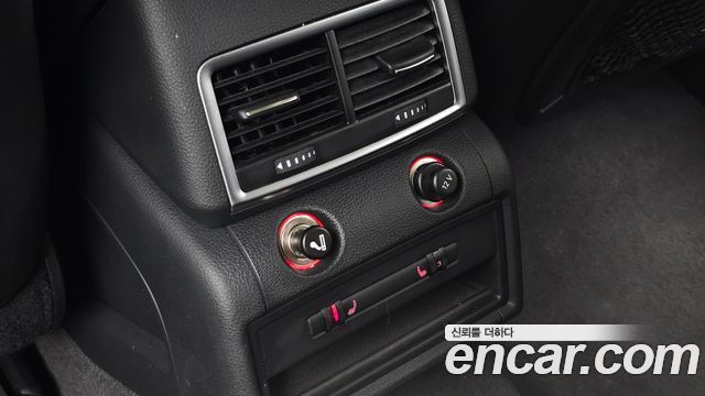 Audi Q7 2015 — photo 19