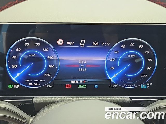 Mercedes-Benz EQA 2026 — photo 6
