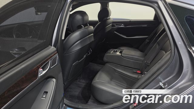 Hyundai Genesis 2016 — photo 12