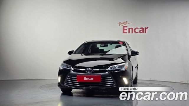 Toyota Camry 2015 — photo 3